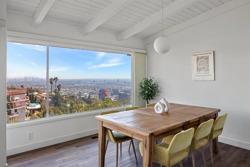 Gorgeous La Views Hollywood Hills Holiday home Los Angeles