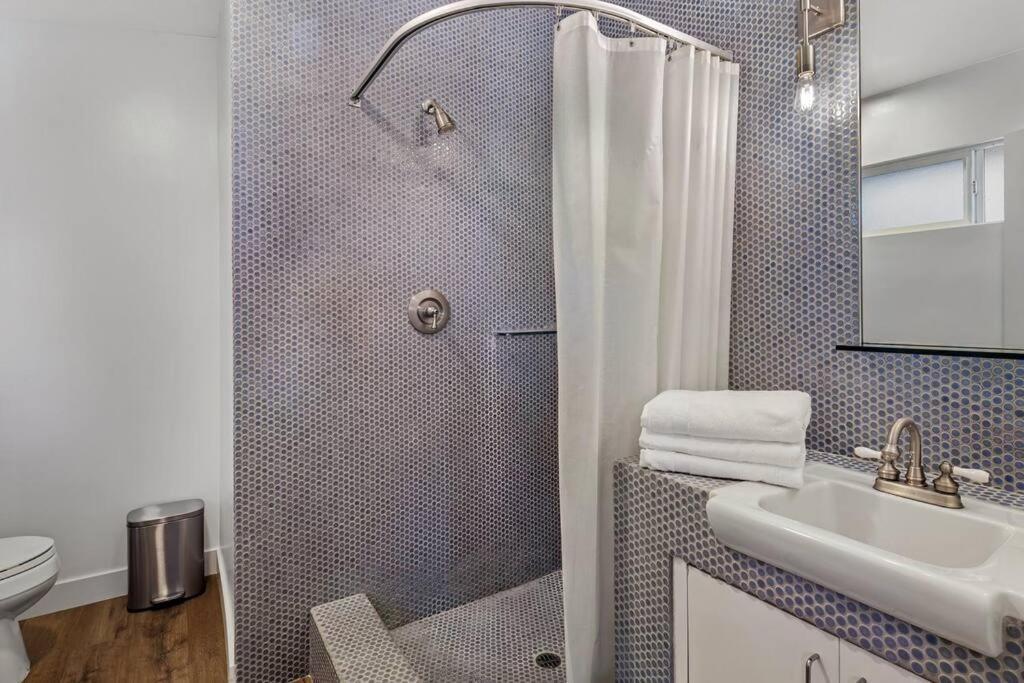Gorgeous La Views Hollywood Hills Holiday home Los Angeles