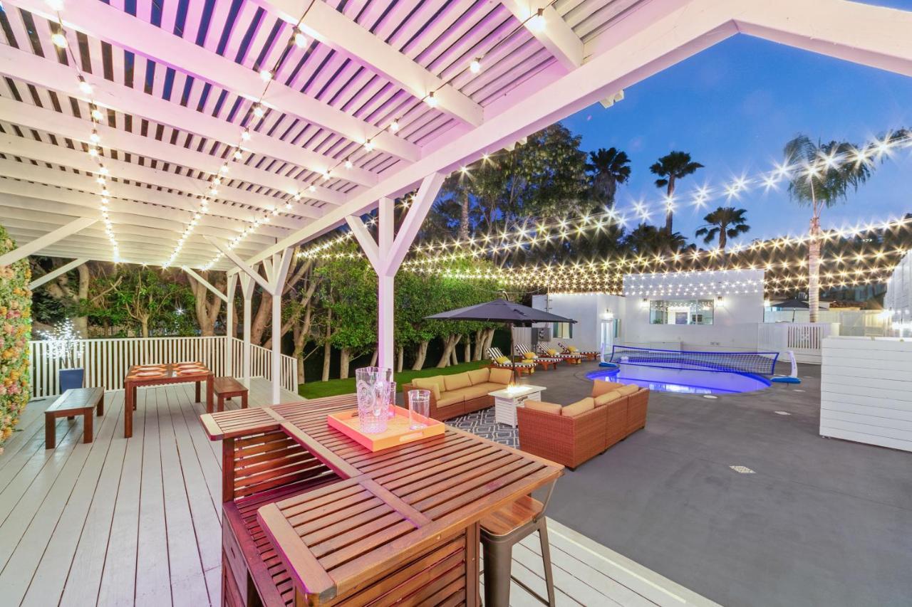 Acomodação com café da manhã  Contemporary With Pool Sleeps 10 *