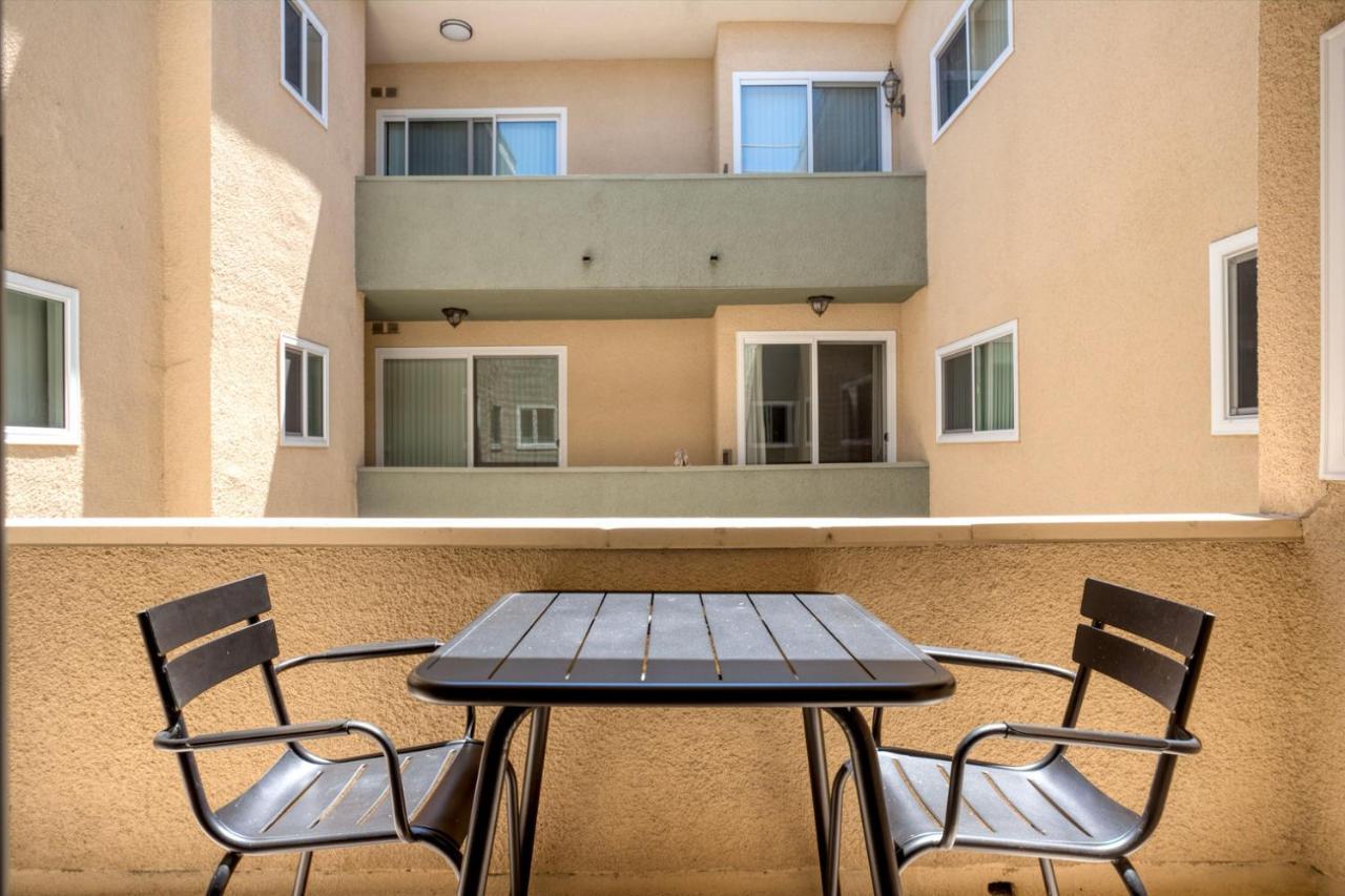 Beverly Hills 1br W Gym Nr Groceries Shopping Lax-1120 Los Angeles