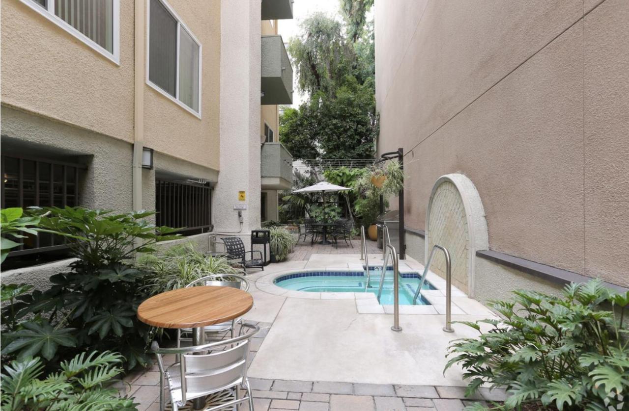 Beverly Hills 1br W Gym Pool Nr Bars Shops Lax-1119 Apartment Los Angeles