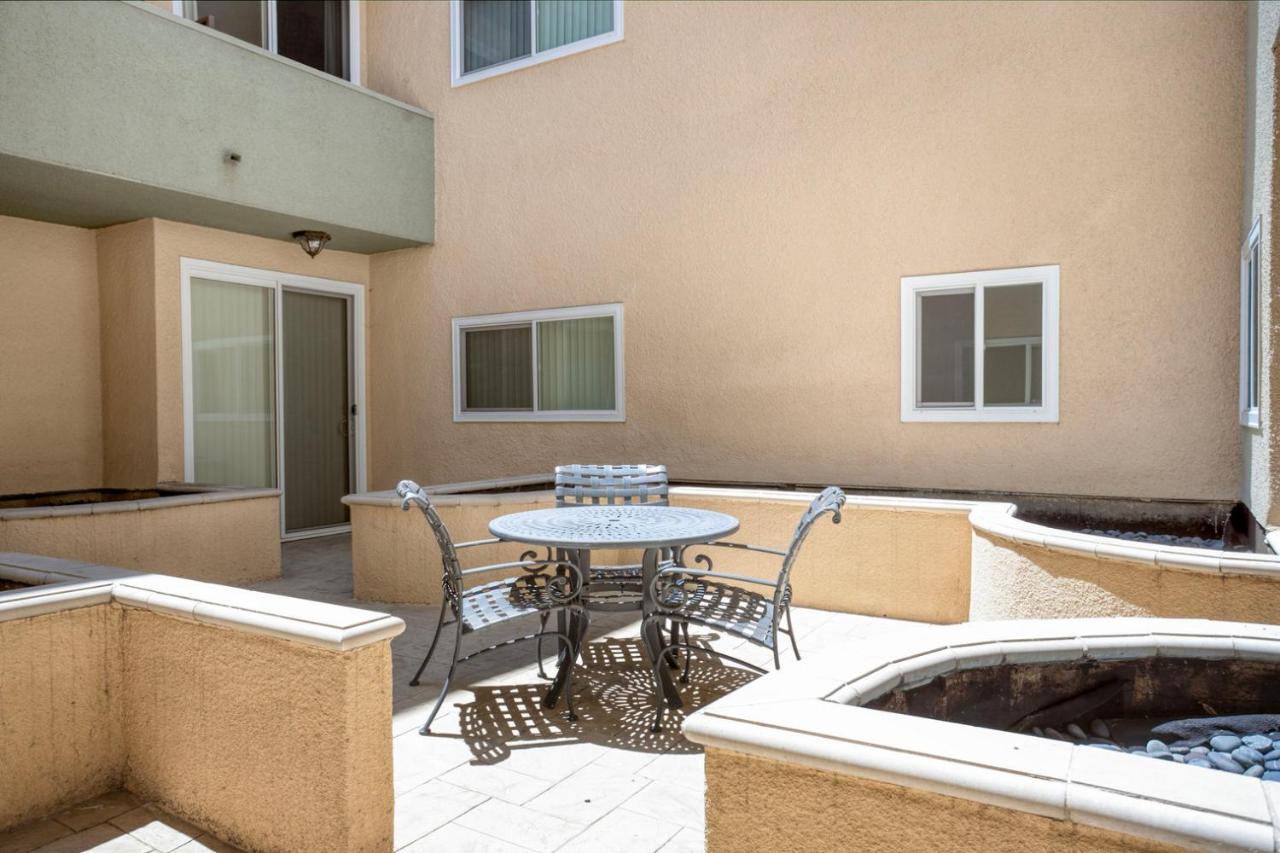 Beverly Hills 1br W Gym Pool Nr Bars Shops Lax-1119 * Los Angeles