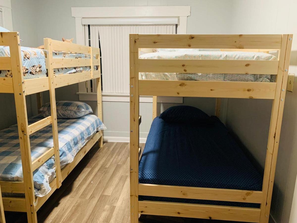 Hostel Hollywood's Homes For The Soul