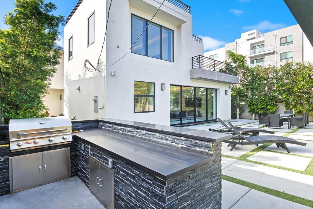 Villa Beverly Hills Lux W. Pool, Rooftop & Parking