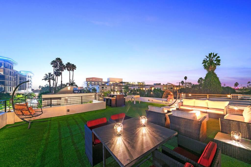 Villa Beverly Hills Lux W. Pool, Rooftop & Parking Los Angeles