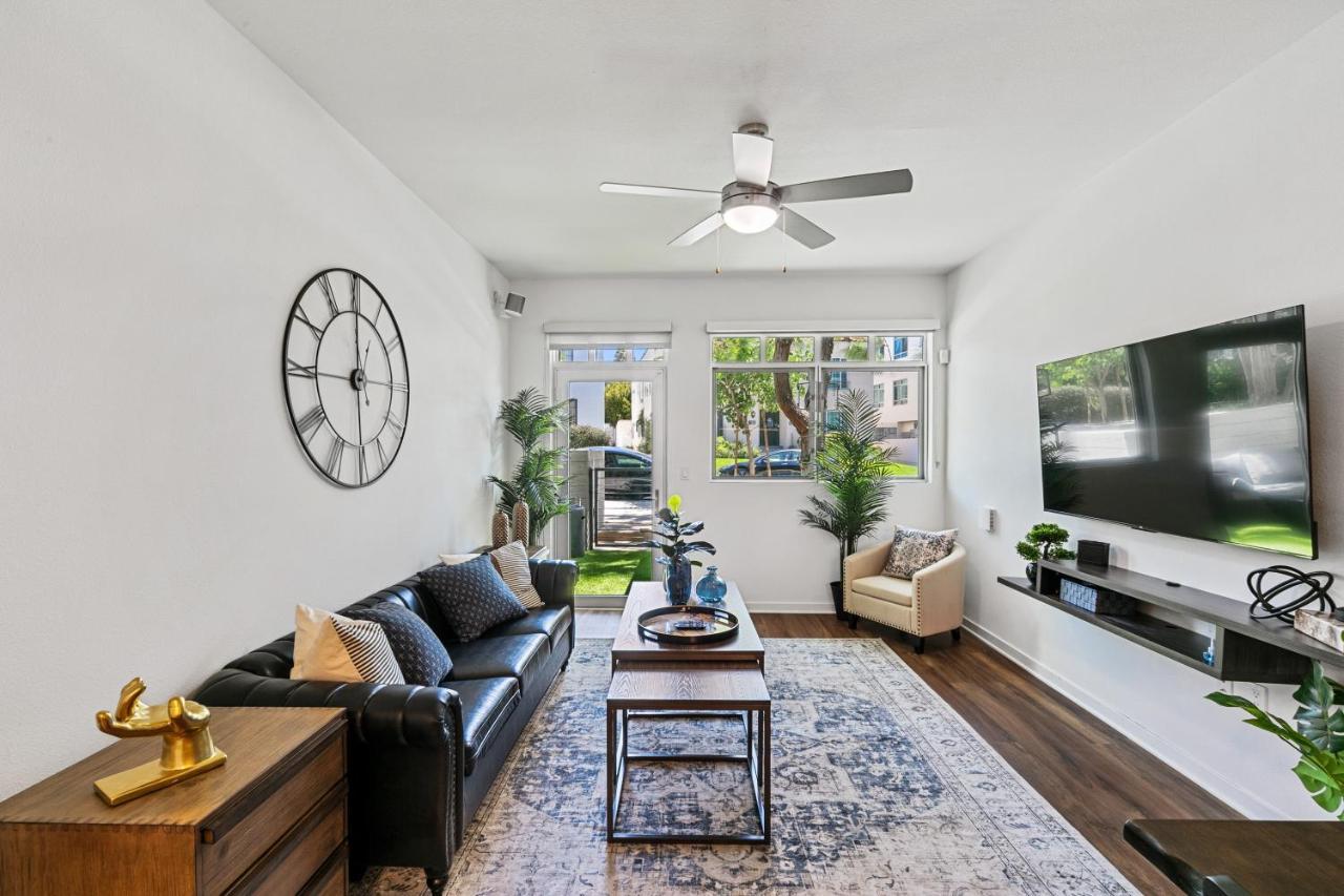 Beverly Grove Chic Oasis 2 Bedroom With Den 138 Aparthotel *
