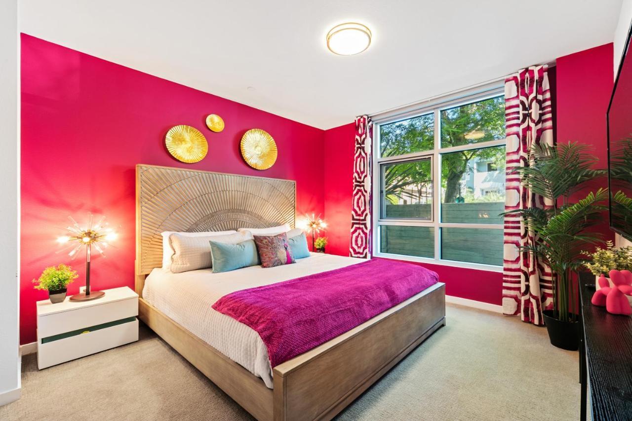 Fairfax District Chic Oasis 2 Bedroom With Den 136 Aparthotel