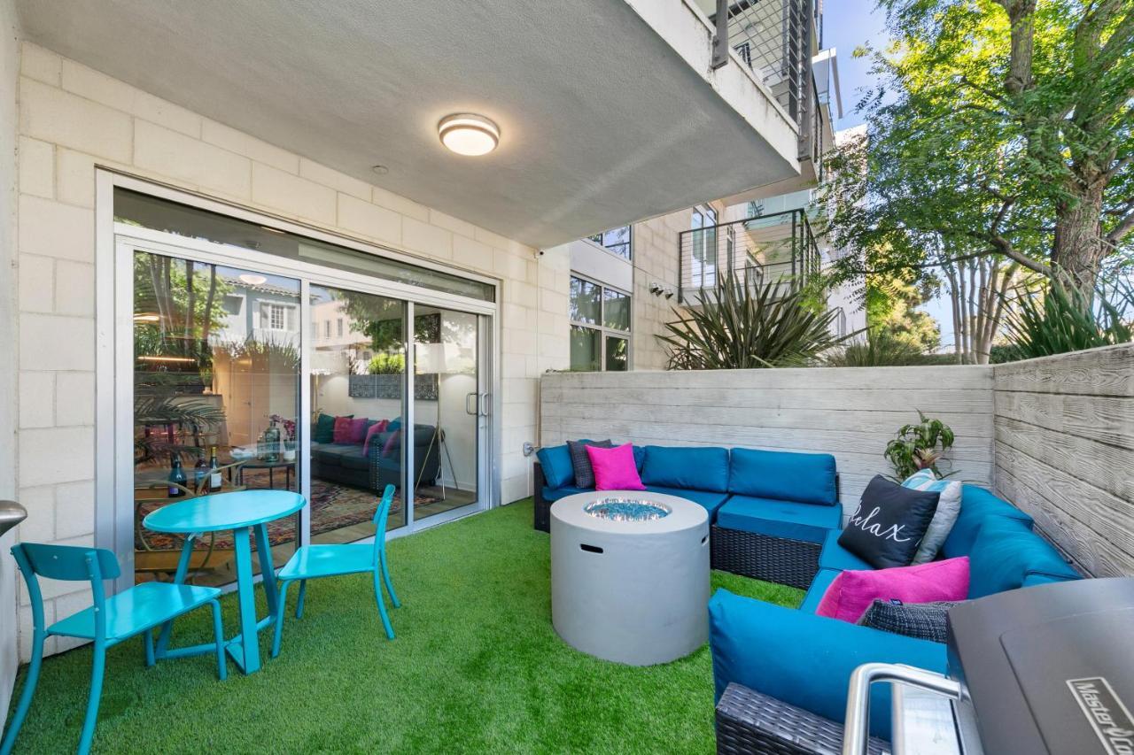Fairfax District Chic Oasis 2 Bedroom With Den 136