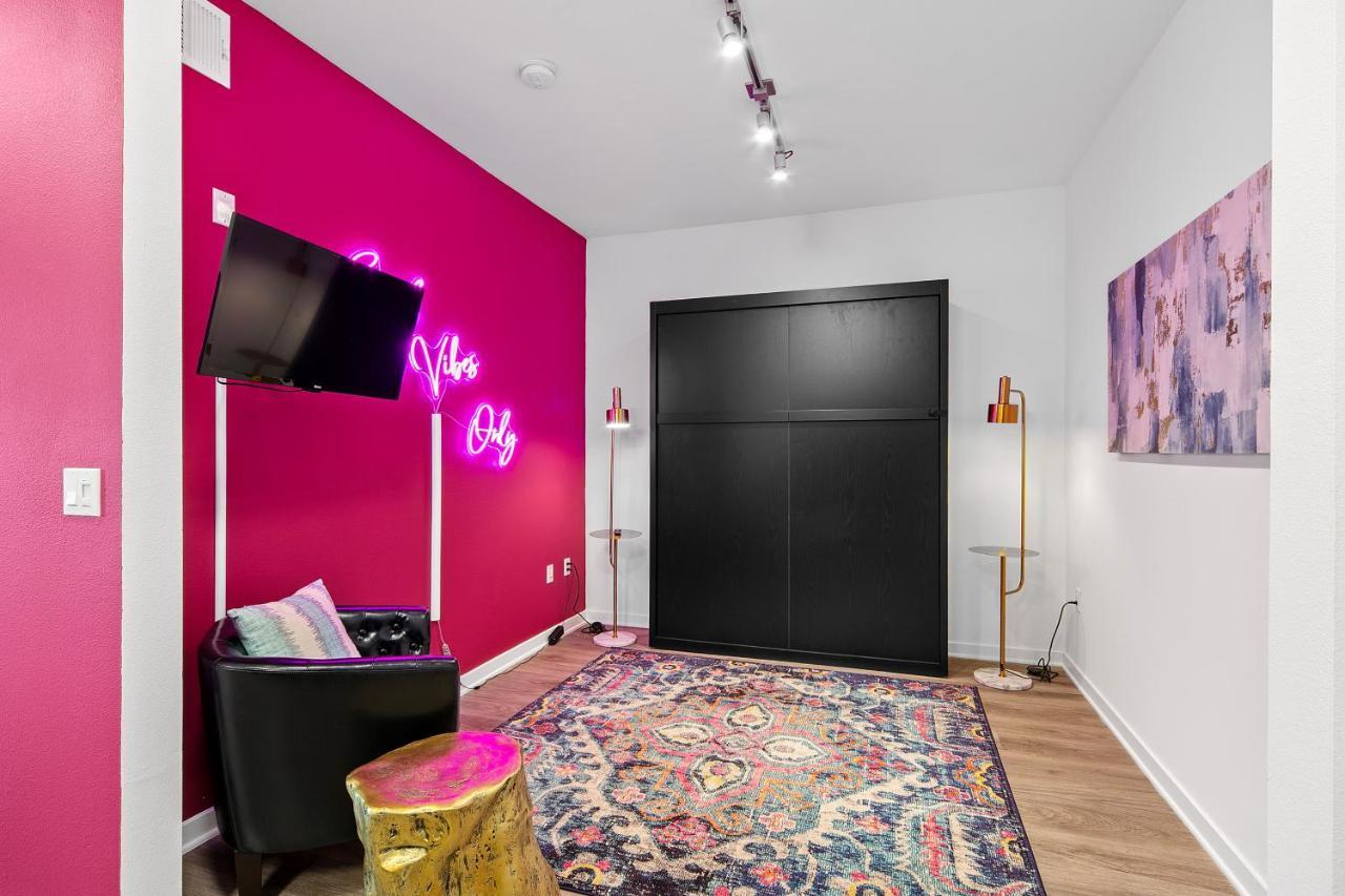 Aparthotel Fairfax District Chic Oasis 2 Bedroom With Den 136