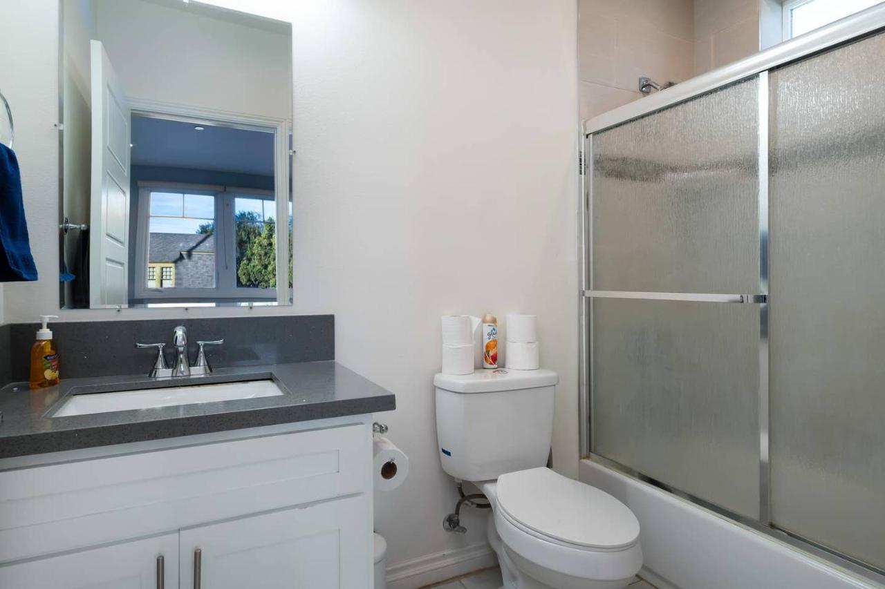 Holiday home Comfy 4br Near Korea Town *