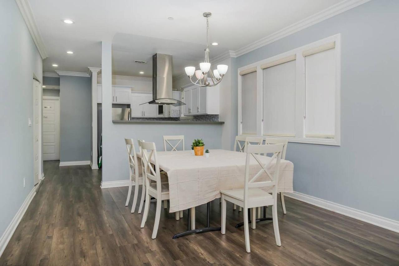 Comfy 4br Near Korea Town Holiday home Los Angeles