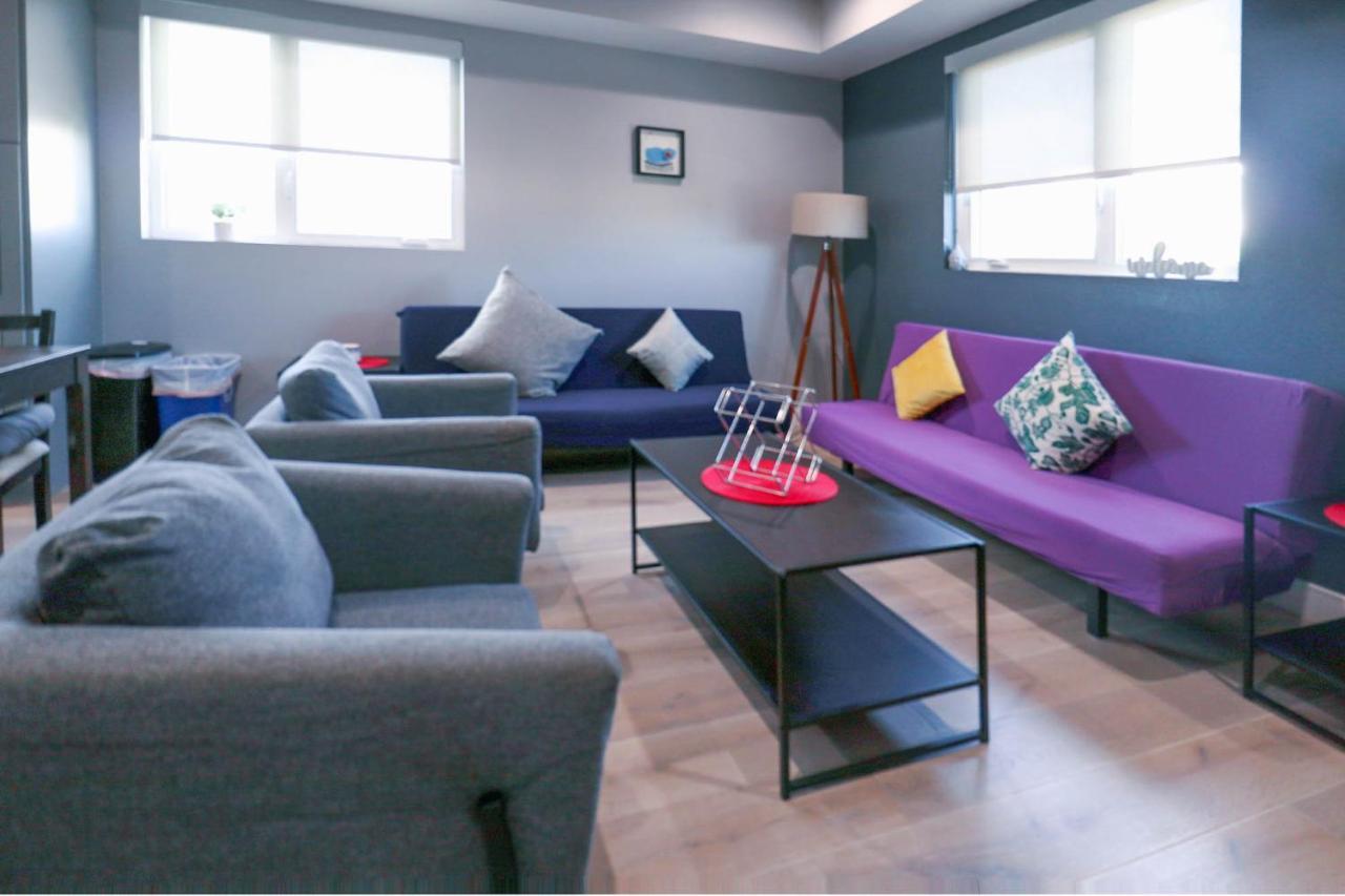 Lucky Charm 4 Bedroom Mid-city *