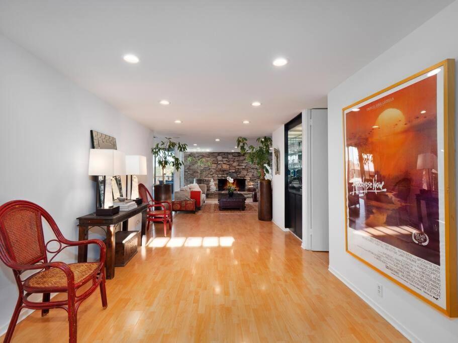 Mulholland Hills Retreat W/best Views In La Holiday home Los Angeles