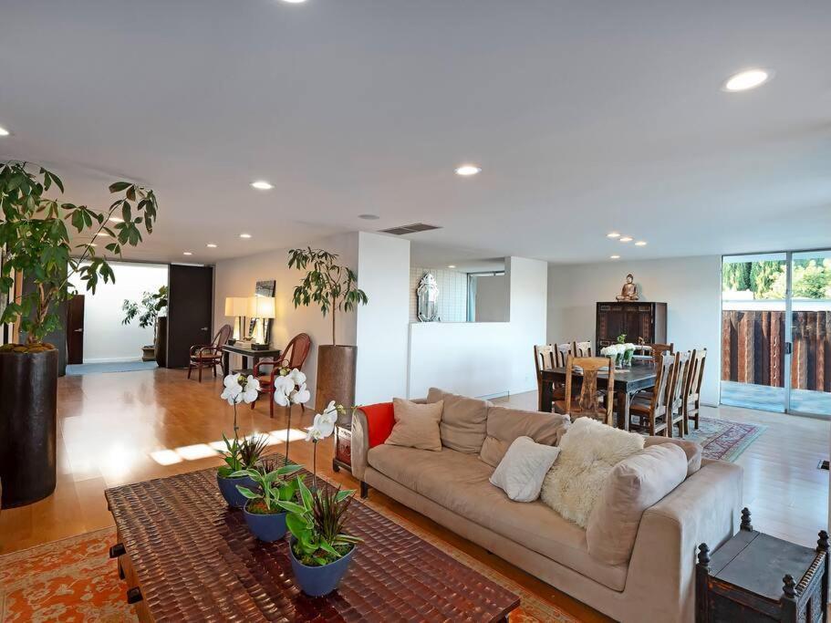 Holiday home Mulholland Hills Retreat W/best Views In La