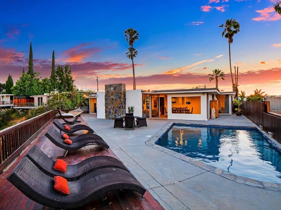 Mulholland Hills Retreat W/best Views In La Holiday home