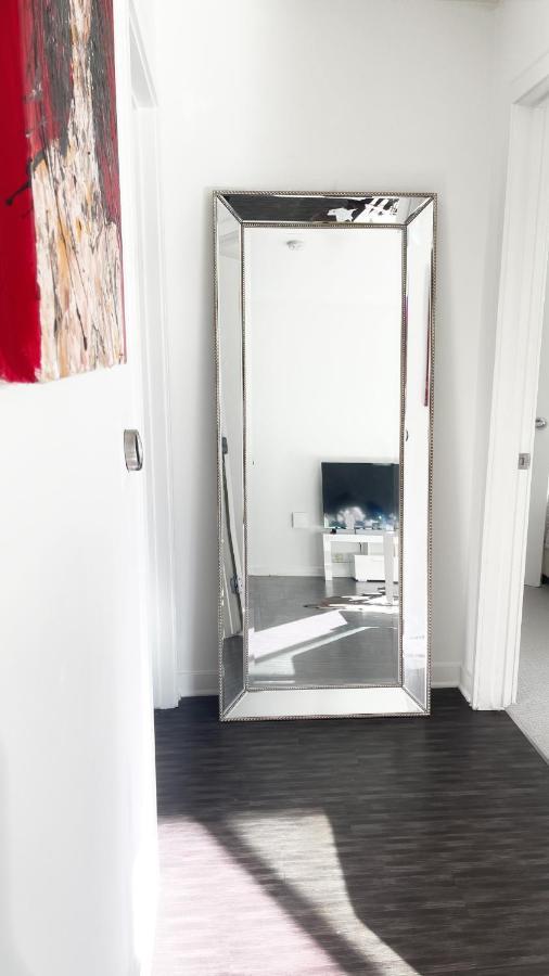 Dtla Luxury With Pool, Gym, Work Pods & Conference