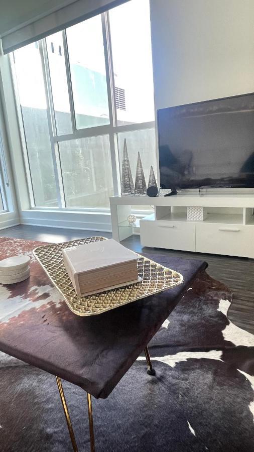 Dtla Luxury With Pool, Gym, Work Pods & Conference * Los Angeles