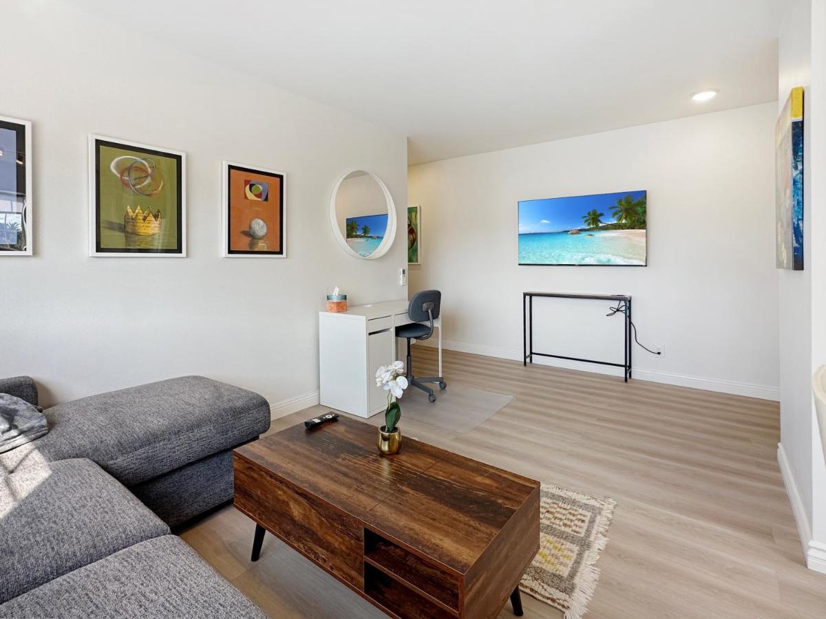 Digital Nomads Haven Fast Wi-fi And Comfortable * Los Angeles