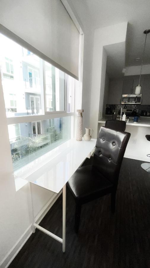 Apartment Dtla Luxury With Pool, Gym, Work Pods & Conference Los Angeles