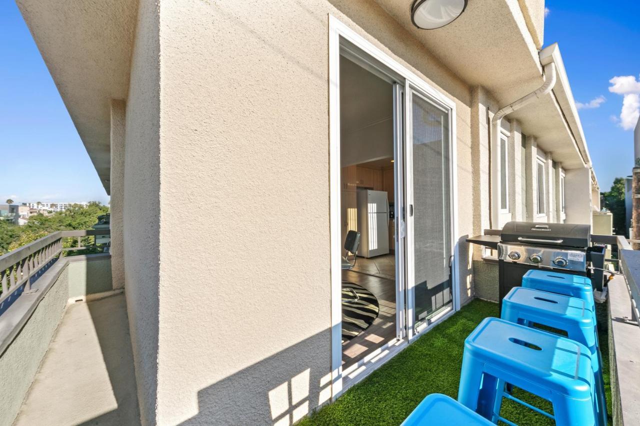 Beverly Hills Penthouse 2 Bedroom With Parking 407 * Los Angeles