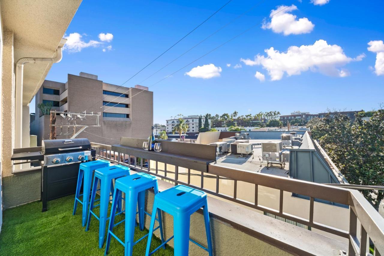 Beverly Hills Penthouse 2 Bedroom With Parking 407 * Los Angeles