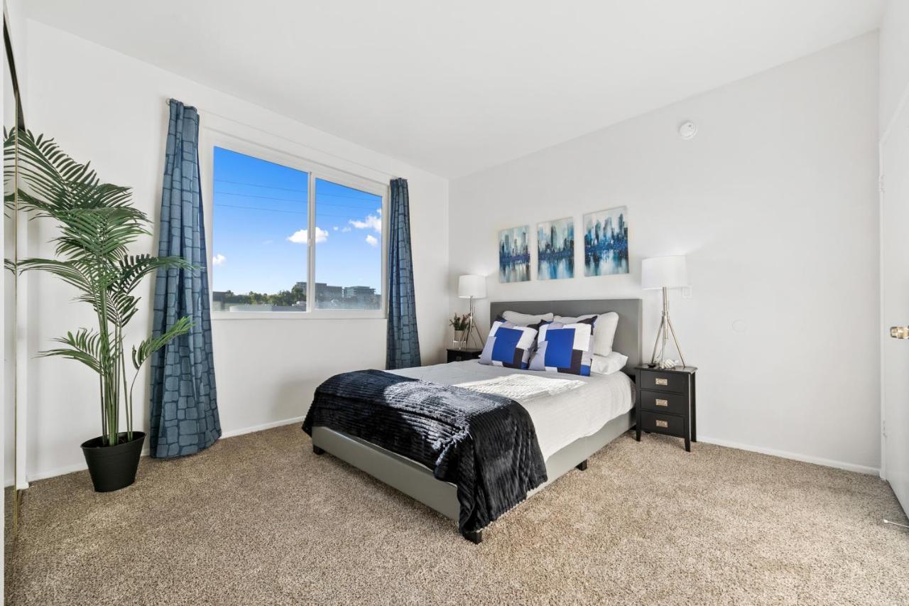Beverly Hills Penthouse 2 Bedroom With Parking 407 Aparthotel