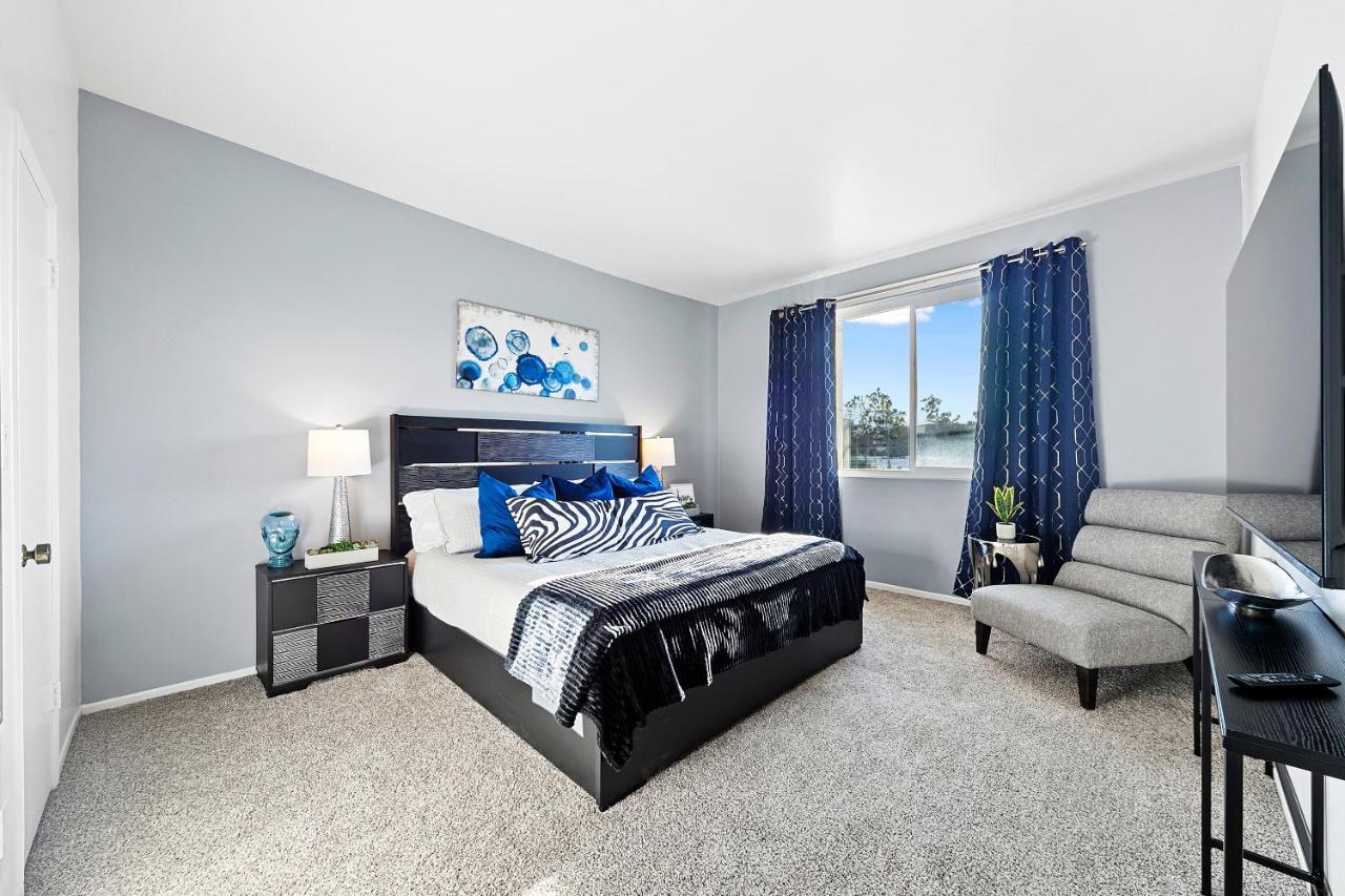 Aparthotel Beverly Hills Penthouse 2 Bedroom With Parking 407 Los Angeles