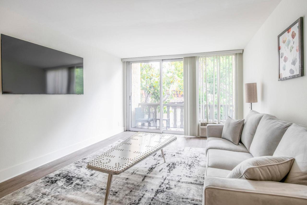 Apartment New Luxury Weho Boys Town *