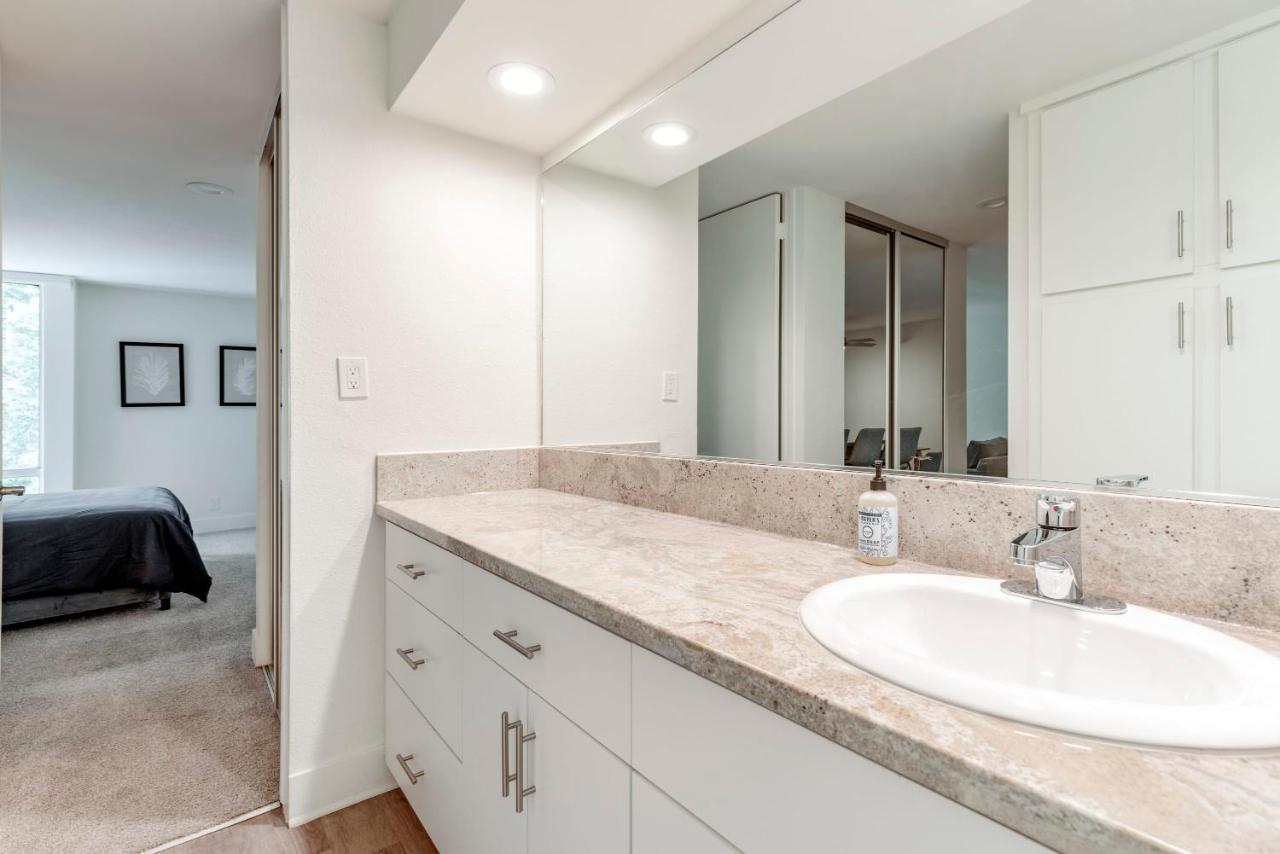 New Luxury Weho Boys Town Apartment