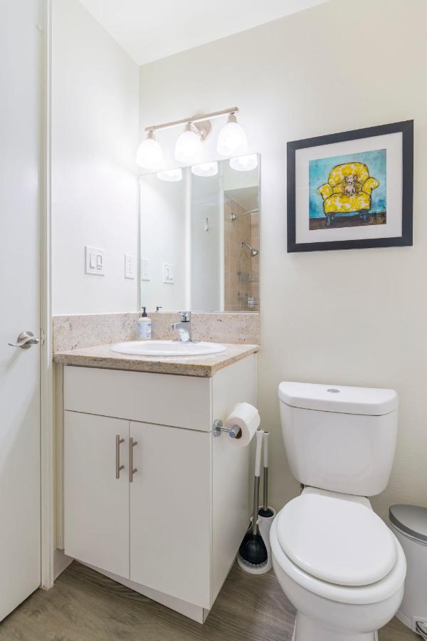 New Luxury Weho Boys Town * Los Angeles