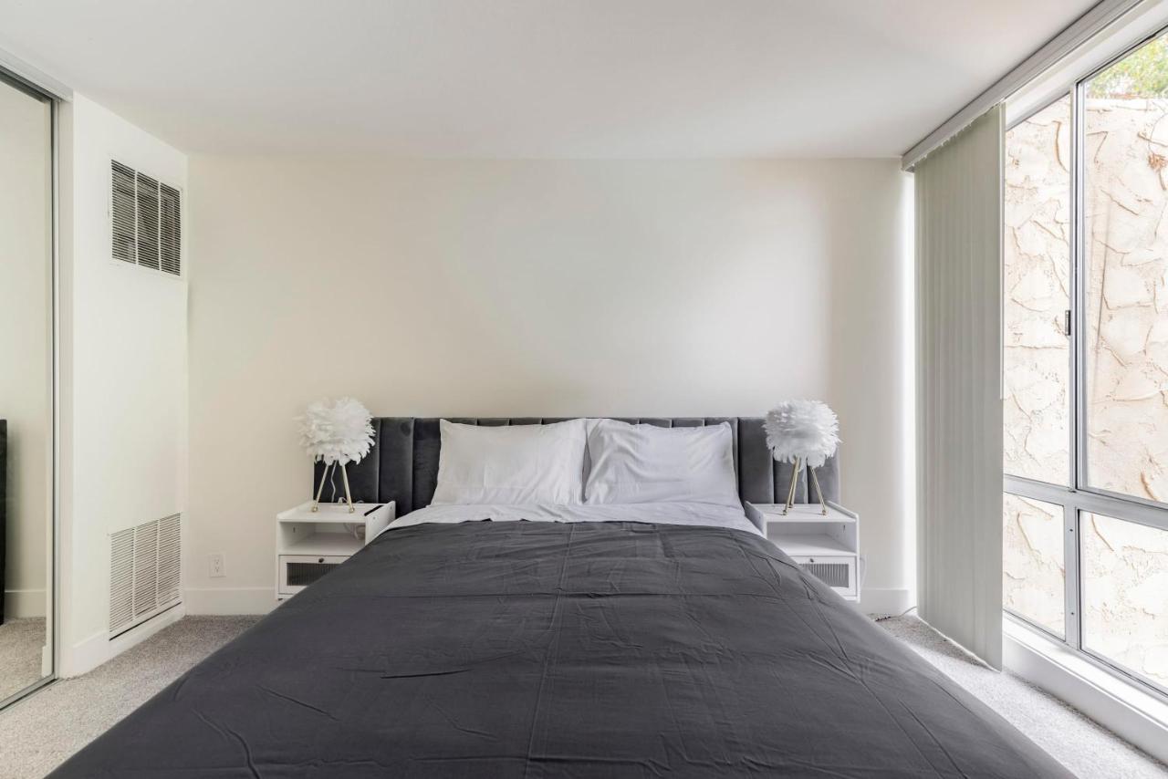 New Luxury Weho Boys Town * Los Angeles