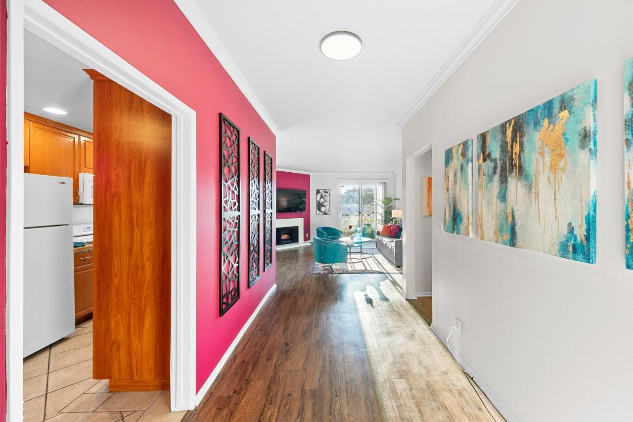 Beverly Hills Chic 2 Bed 2bath With Patio And Parking 309 *