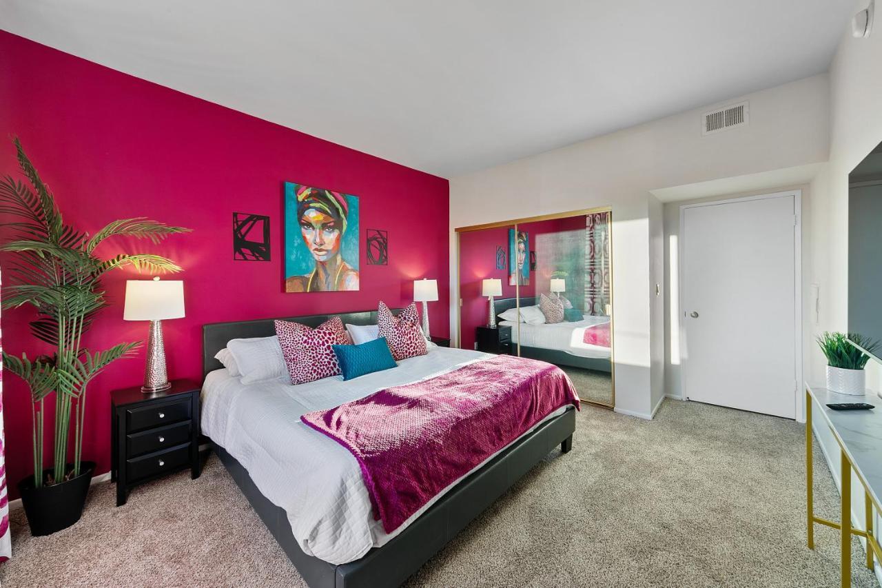 Beverly Hills Chic 2 Bed 2bath With Patio And Parking 309 Los Angeles