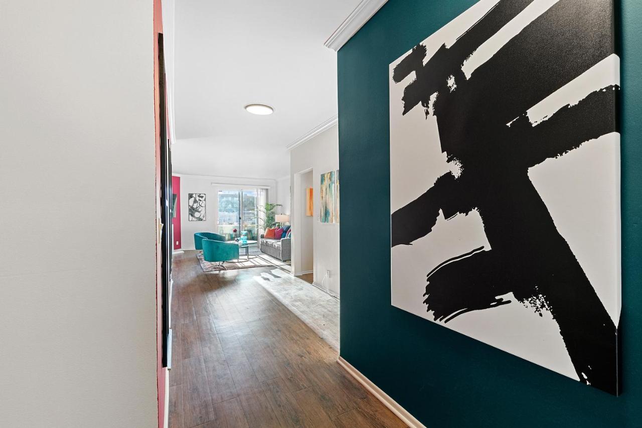 Beverly Hills Chic 2 Bed 2bath With Patio And Parking 309 Aparthotel Los Angeles