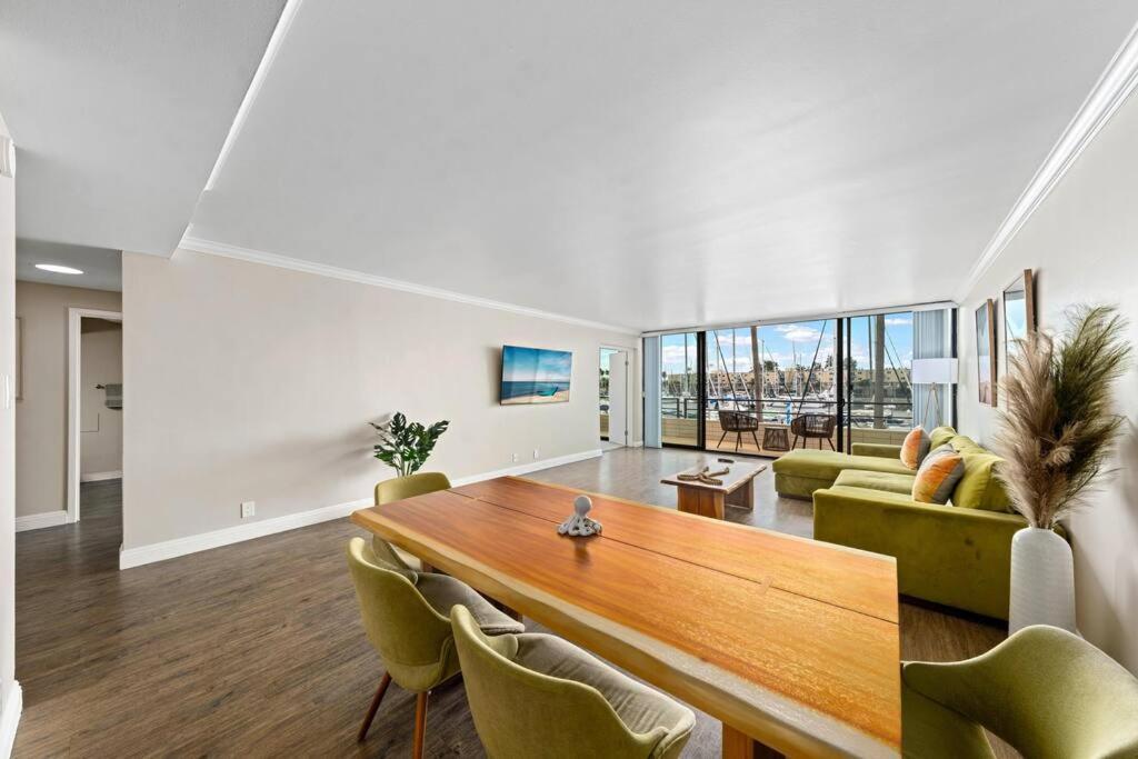 Sunset Serenade Marina Front Paradise Apartment