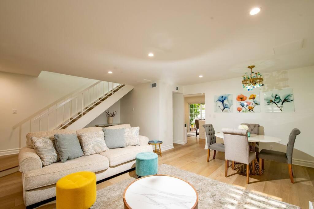 Brand New Remodeled 3 Bedroom In Reseda *