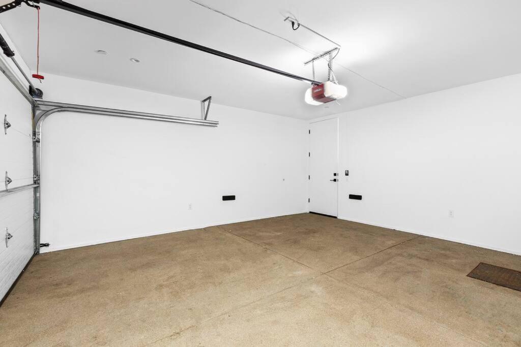 4br Modern & Spacious Townhouse W/ Free Parking * Los Angeles