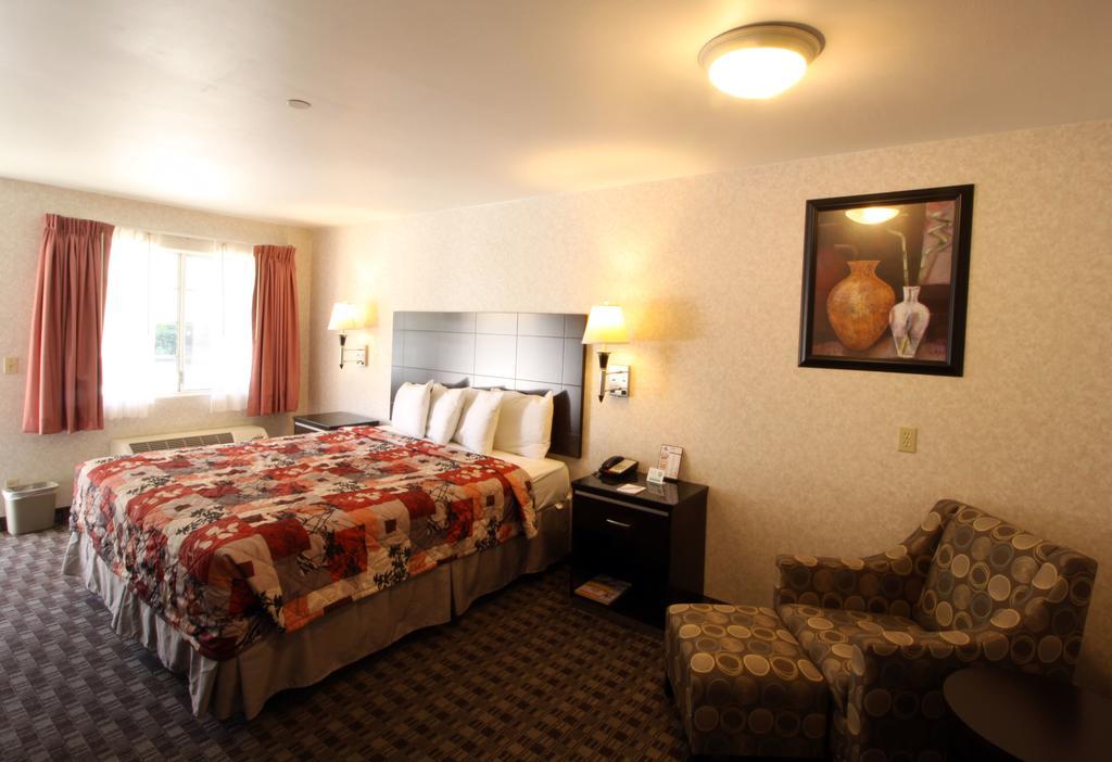 Sunburst & Motel