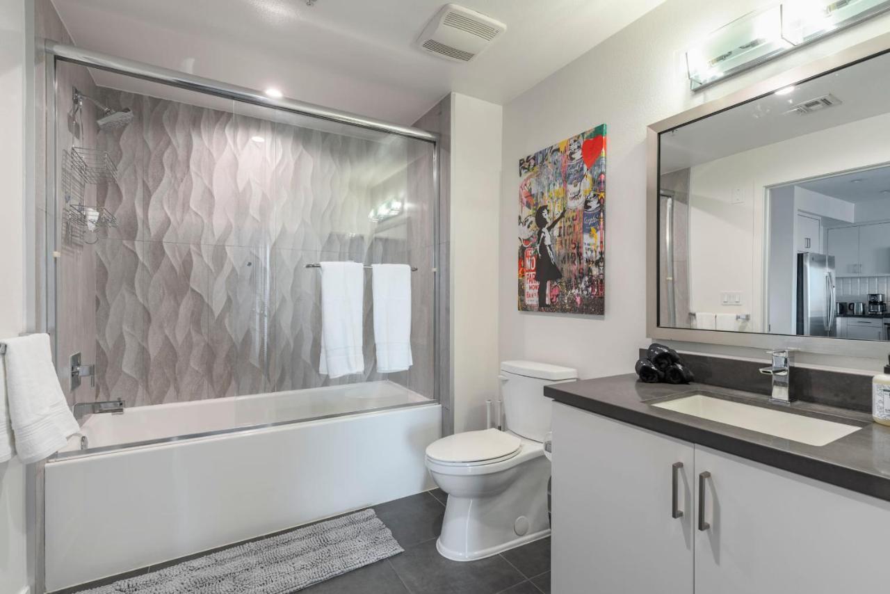 Brand New Luxury Weho Avl