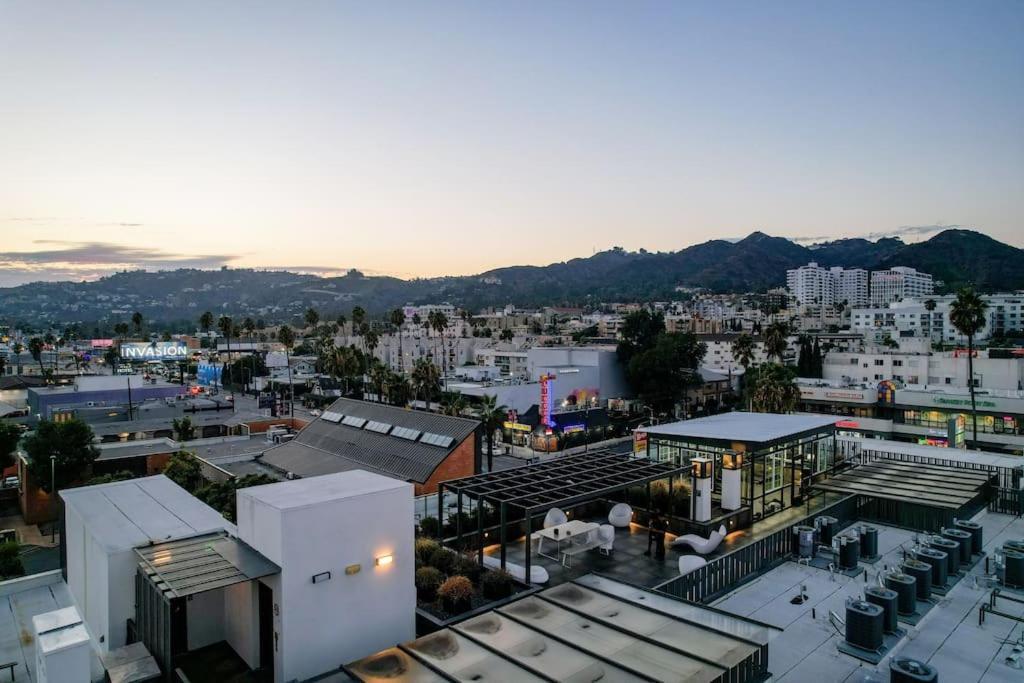 Luxury 2bed/2bath In West Hollywood W/ Rooftop Apartment