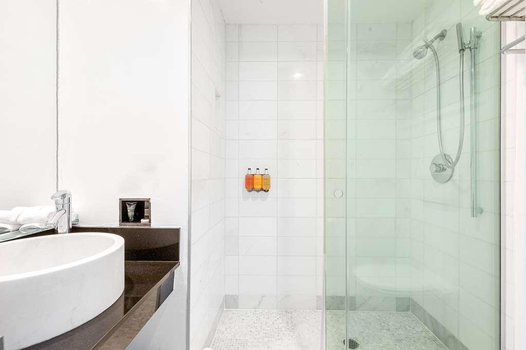 Hotel O By Luxurban. Trademark *
