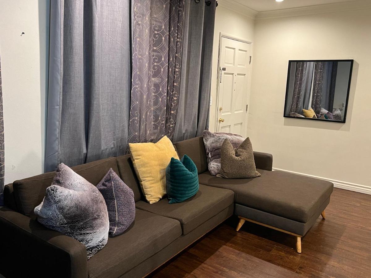 Apartment Centrally Located Ucla *
