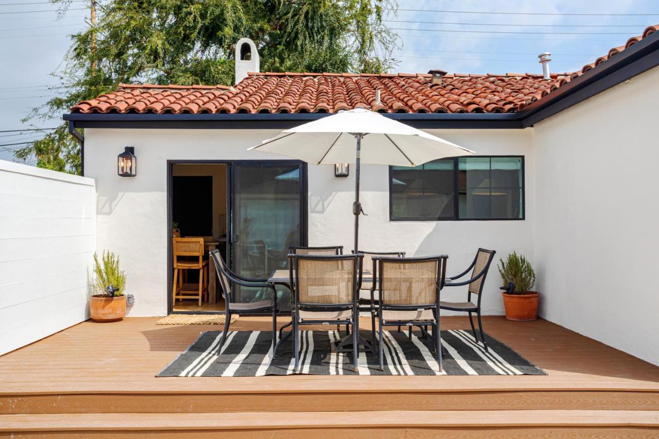 Designer 2 Bed Near Universal Sleeps 8 Hot Tub Los Angeles