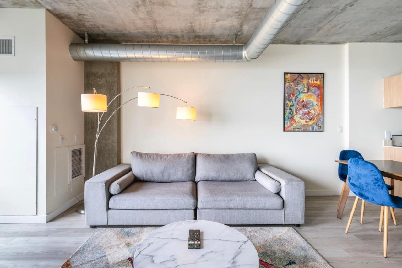 New 2br Upscale Hollywood * Los Angeles