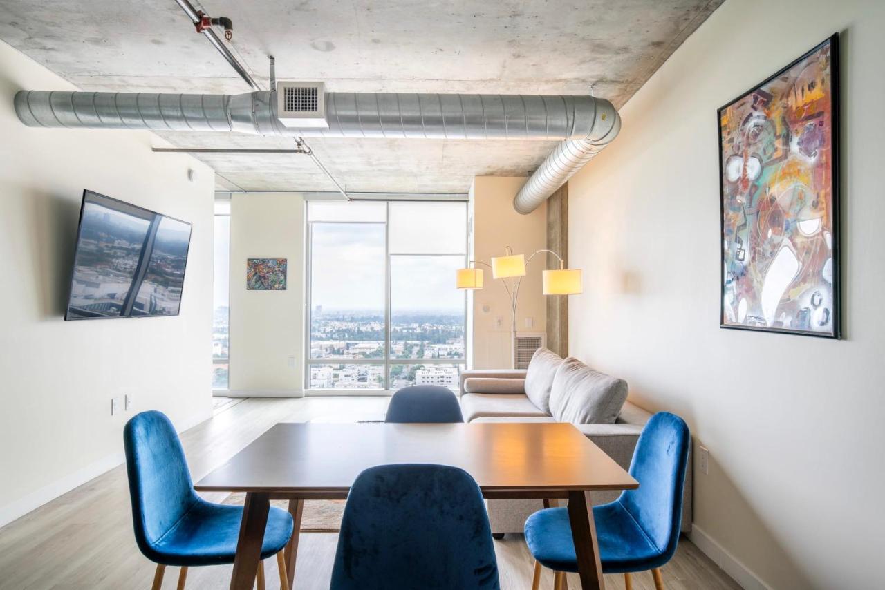 New 2br Upscale Hollywood