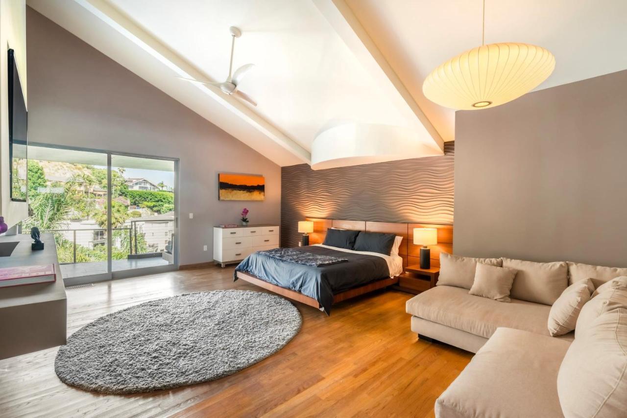 6mil 5br Sunset Strip Jetliner Views Oasis