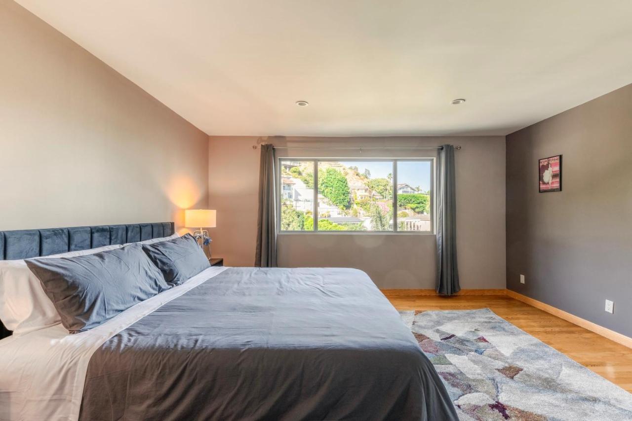 6mil 5br Sunset Strip Jetliner Views Oasis *