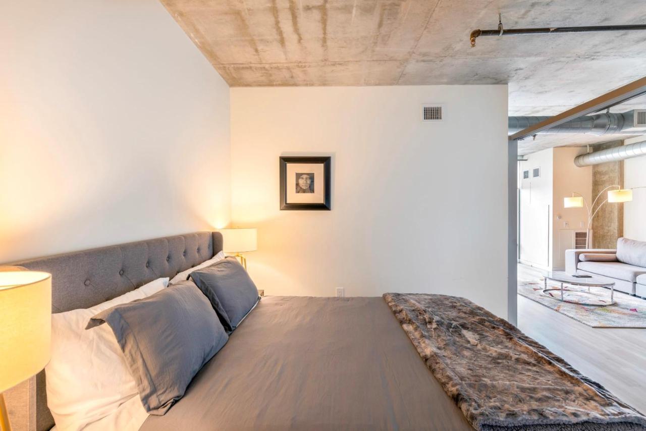 Apartment New 2br Upscale Hollywood Los Angeles