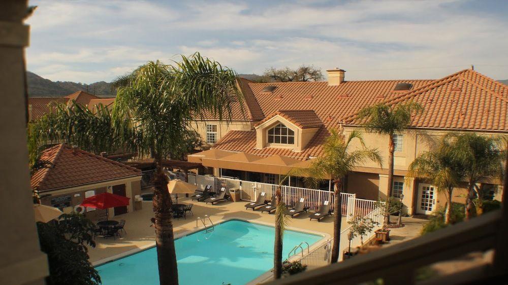 Sonesta Es Chatsworth Hotel