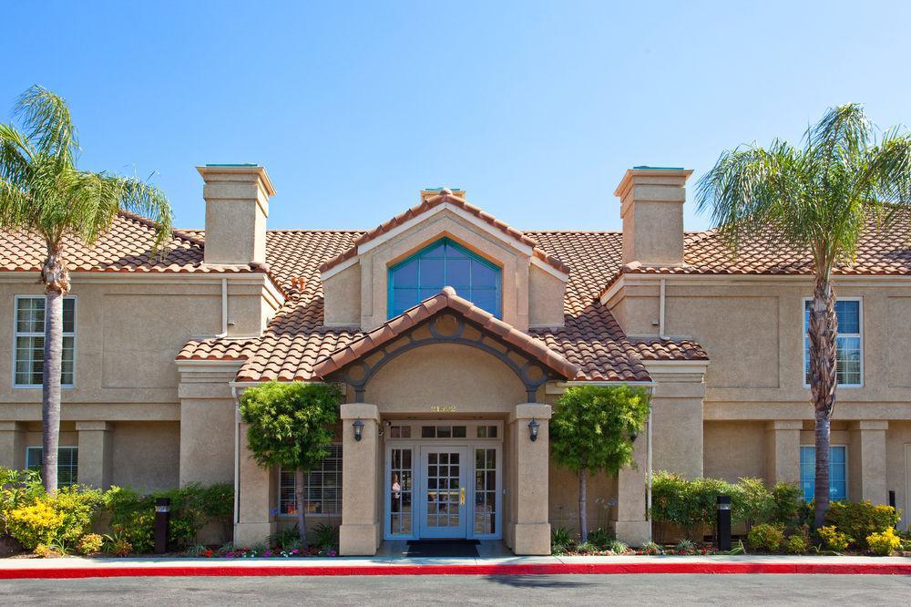 Sonesta Es Chatsworth Hotel